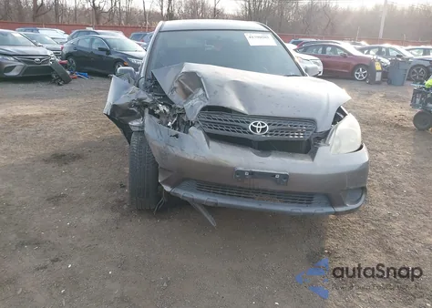 2005 Toyota Matrix from USA, damaged, VIN 2T1KR32E95C389498